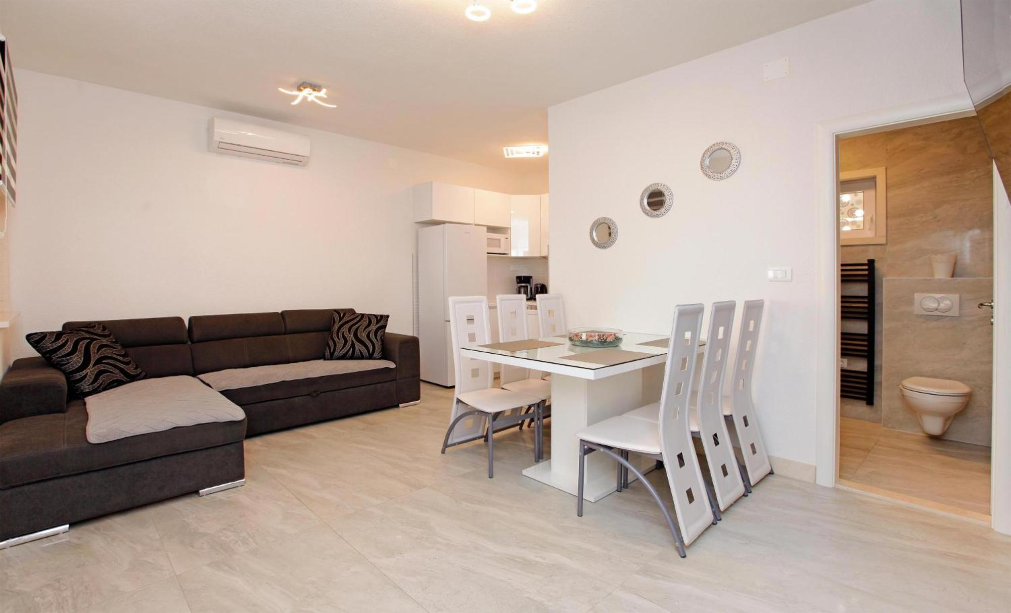 Apartments Toni Bol Ruang foto