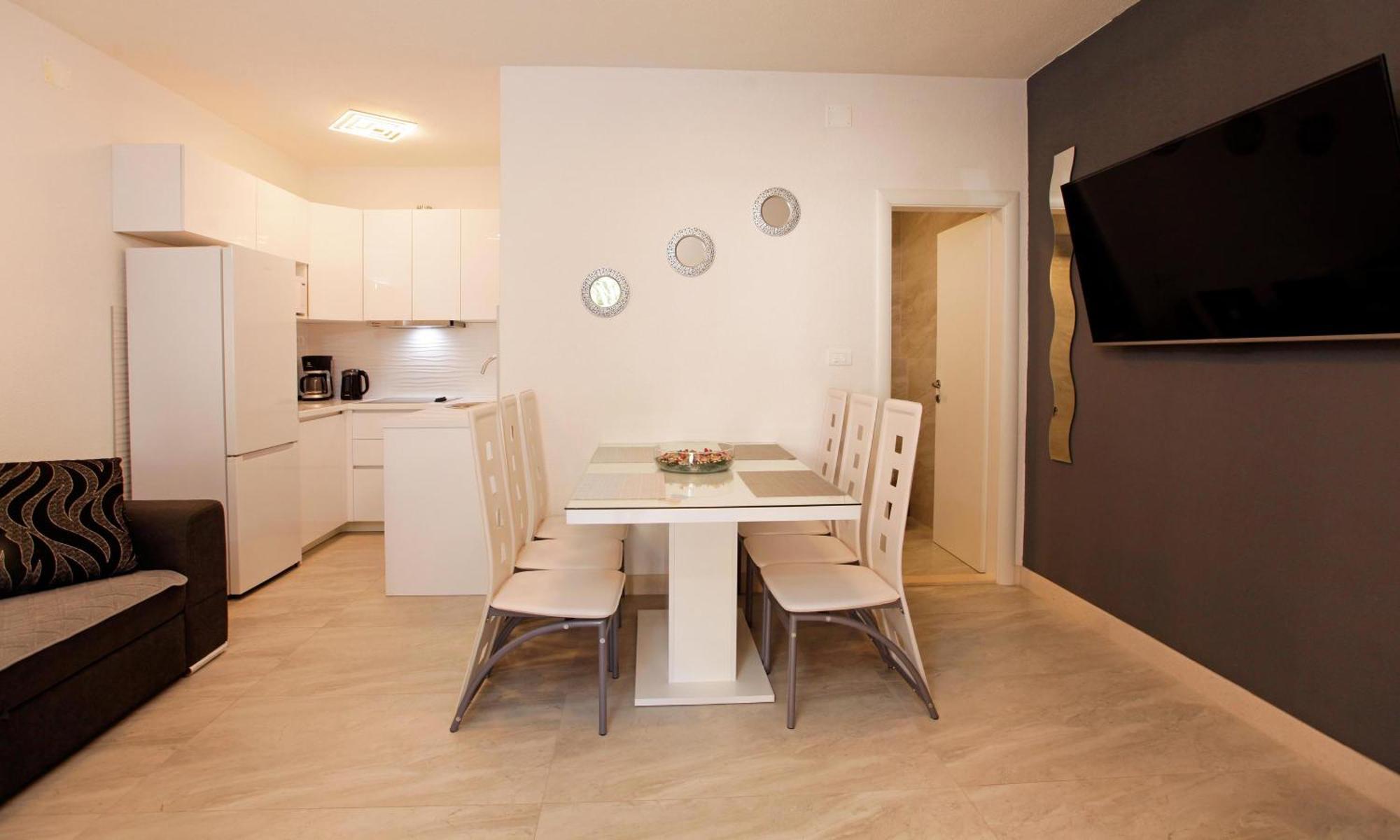 Apartments Toni Bol Ruang foto