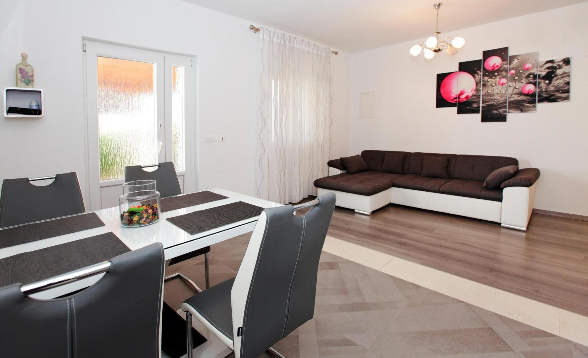 Apartments Toni Bol Ruang foto